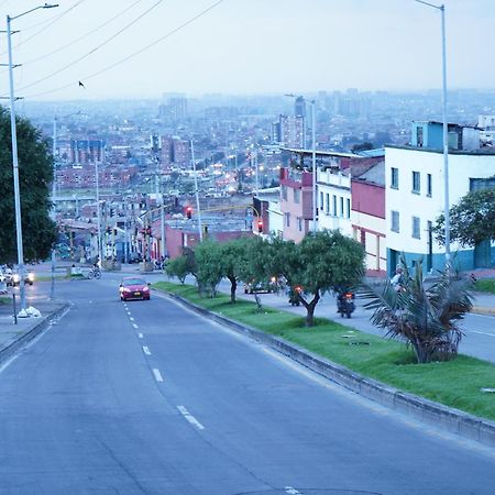 Casa De Lourdes - La Candelaria Bogotá Esterno foto