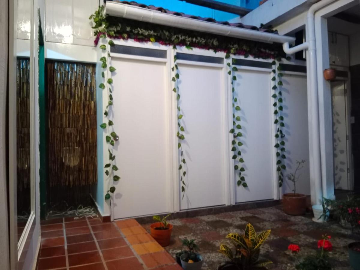 Casa De Lourdes - La Candelaria Bogotá Esterno foto