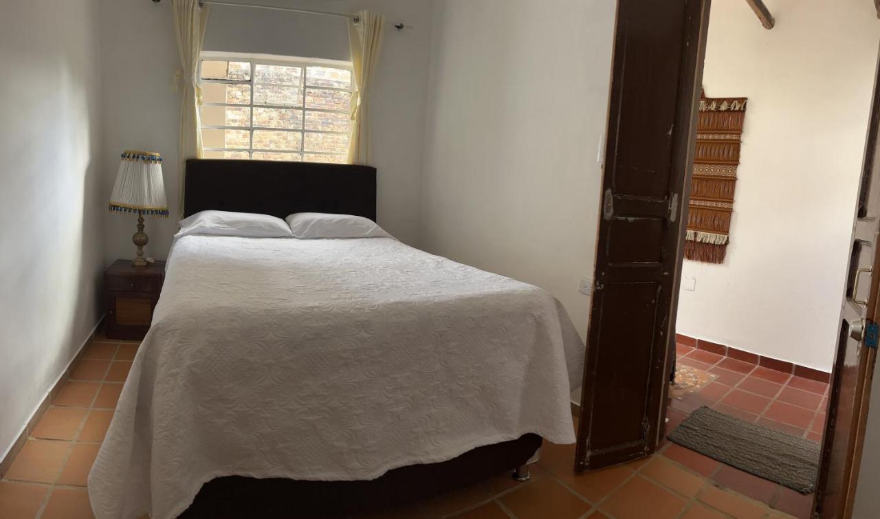 Casa De Lourdes - La Candelaria Bogotá Esterno foto